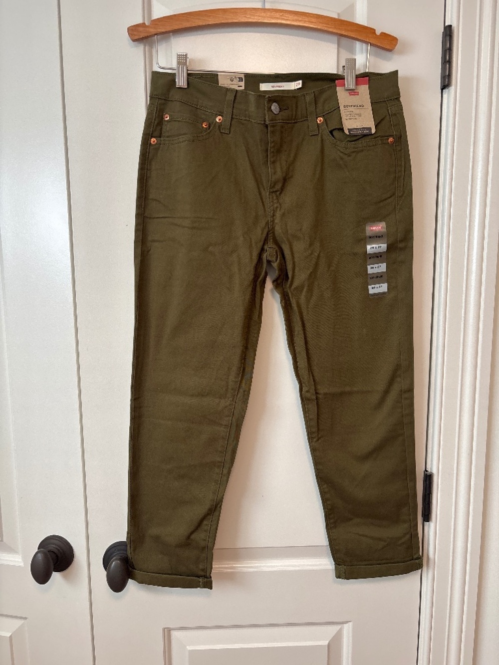 New with tags Olive green Levi's